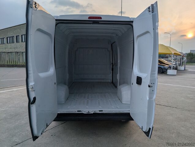 Furgoneta de caja alta OPEL MOVANO 33 L3H2 HDI 140 S&S HACCP ALIMENT