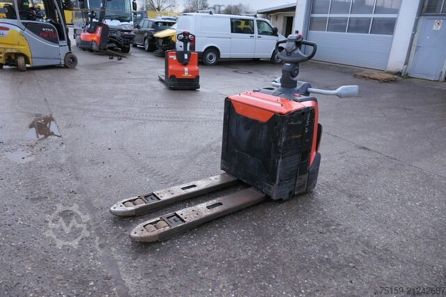 Anden bt LPE 200/8 Batterie defekt!