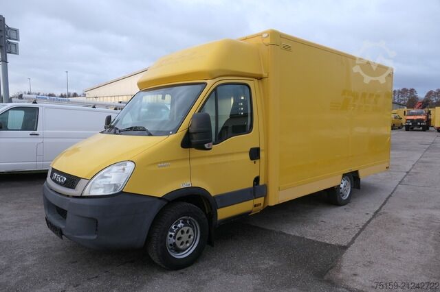 Boxvogn iveco Daily 35 S11 C30C AUTOMATIK KAMERA MAXI Regale DURCHGANG