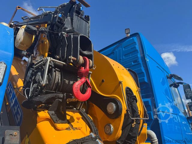 Vrachtwagen met kraan Volvo FH 550 8x2 Euro 6 EFFER 685/6S + JIB 4S