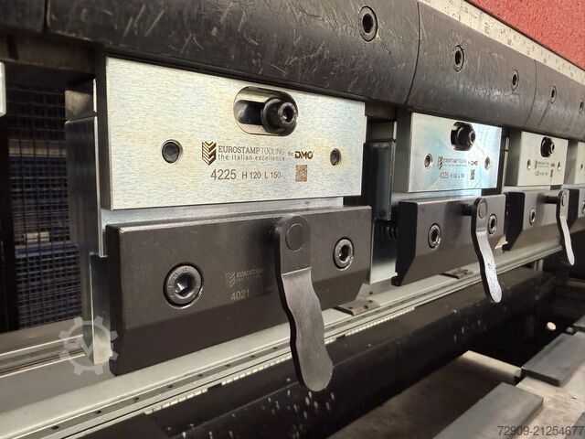 Run press AMADA PROMECAM HFT 130-4