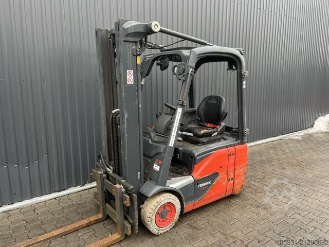 Electric 3-wheel forklift Linde E16C-02