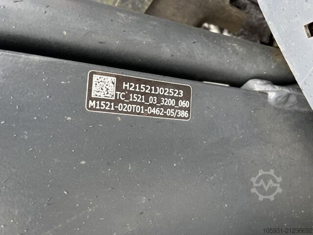 Electric 3-wheel forklift Linde E16C-02