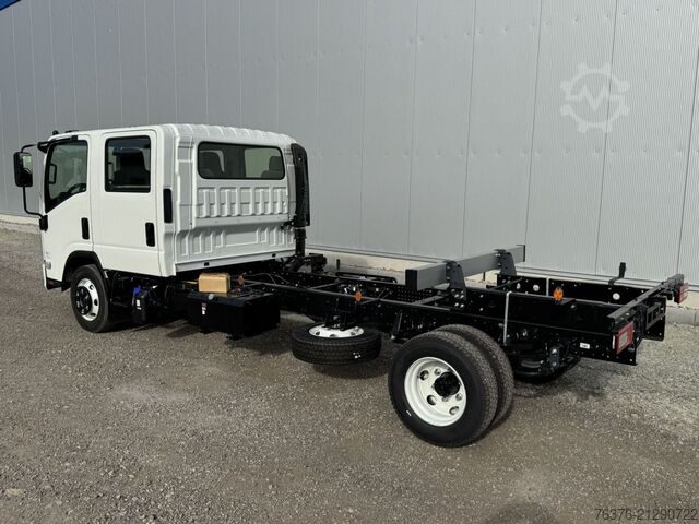 Annan ISUZU M30 M DOKA 7-Sitzer  5.2 l 190 PS Radst. 4.475