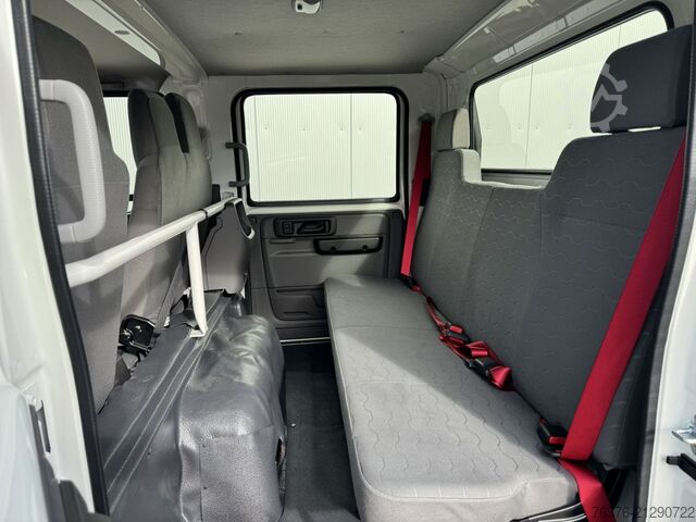 Annan ISUZU M30 M DOKA 7-Sitzer  5.2 l 190 PS Radst. 4.475