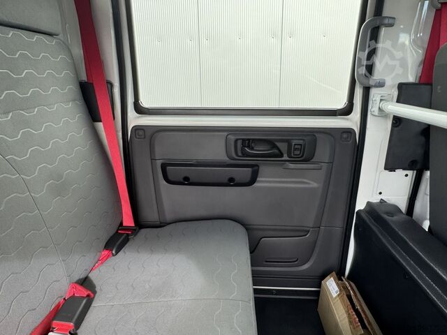 Annan ISUZU M30 M DOKA 7-Sitzer  5.2 l 190 PS Radst. 4.475