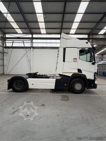 Standard-SZM Renault T460
