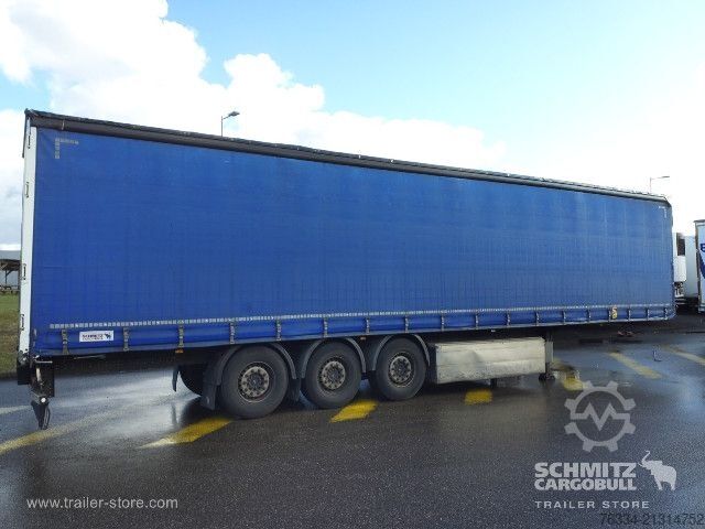 Open semitrailer with tarp Schmitz Cargobull Semitrailer Curtainsider Standard