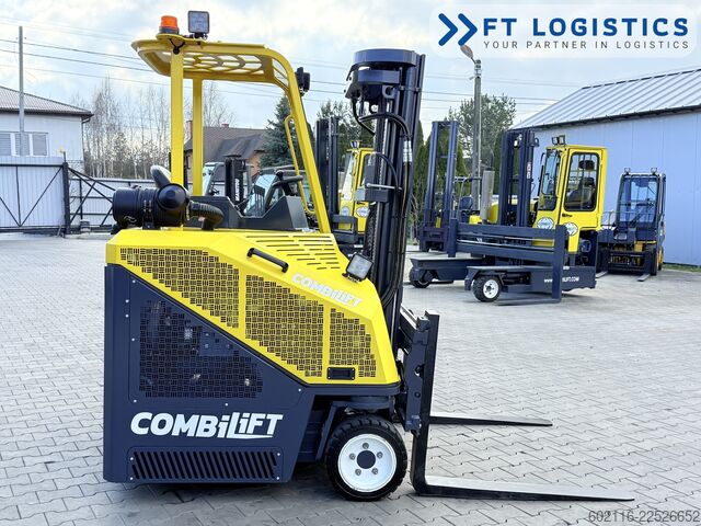 Fyrvägstruck Combilift CB2500 GAS TRIPLEX 4900 FORK POSITIONER