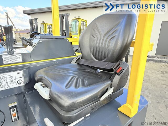 Fyrvägstruck Combilift CB2500 GAS TRIPLEX 4900 FORK POSITIONER