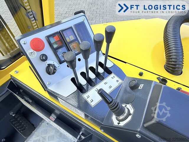 Fyrvägstruck Combilift CB2500 GAS TRIPLEX 4900 FORK POSITIONER