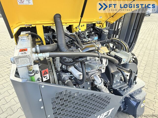Fyrvägstruck Combilift CB2500 GAS TRIPLEX 4900 FORK POSITIONER