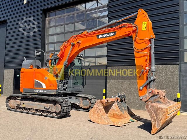 Guseničarski bager Doosan DX 140 LCR-5