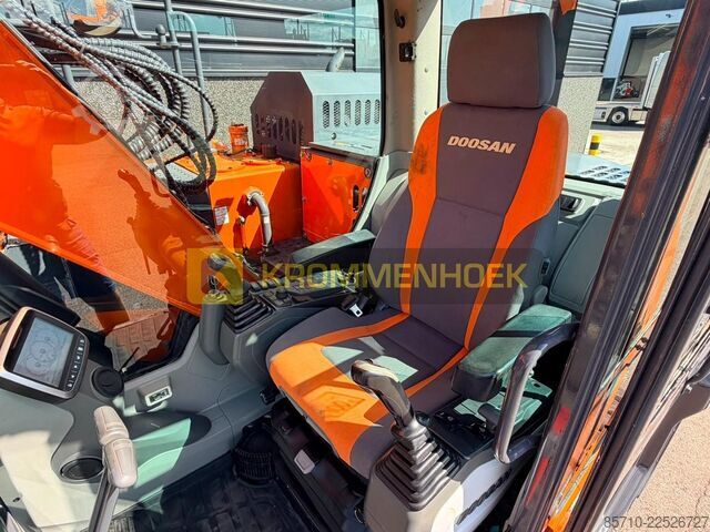 Guseničarski bager Doosan DX 140 LCR-5