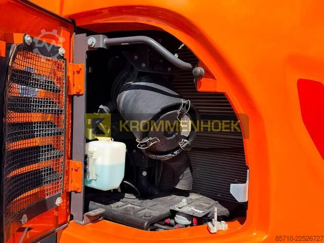 Excavator pe șenile Doosan DX 140 LCR-5