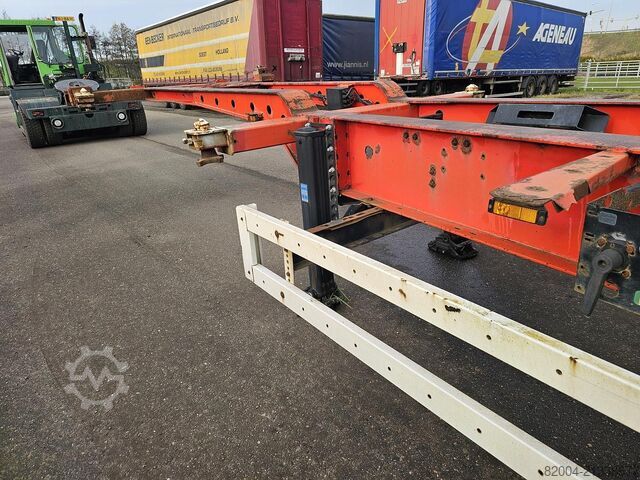 Transport af containere KRONE SD 27/ FIXED CHASSIS/ SAF DISC. 40 FT /2 X 20 F...