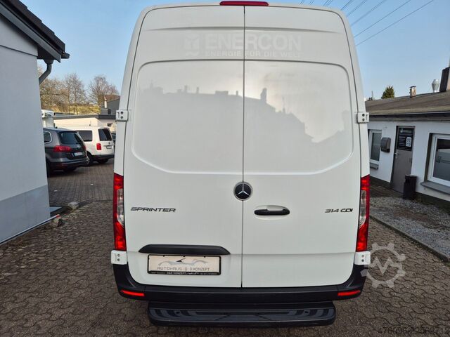 Bestelwagen met verhoogd dak MERCEDES-BENZ Sprinter 314 Kasten L2/H2*3 Sitzer*Klima*Regale*
