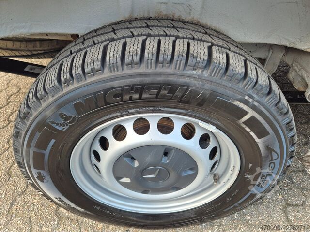 Bestelwagen met verhoogd dak MERCEDES-BENZ Sprinter 314 Kasten L2/H2*3 Sitzer*Klima*Regale*