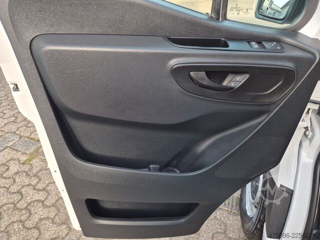 Bestelwagen met verhoogd dak MERCEDES-BENZ Sprinter 314 Kasten L2/H2*3 Sitzer*Klima*Regale*
