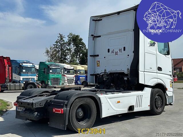 Standard-SZM Mercedes-Benz Actros 1853