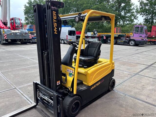 Targonca Hyster J2.0 XN LWB 2000 kg triplo/sideshift/ spreader