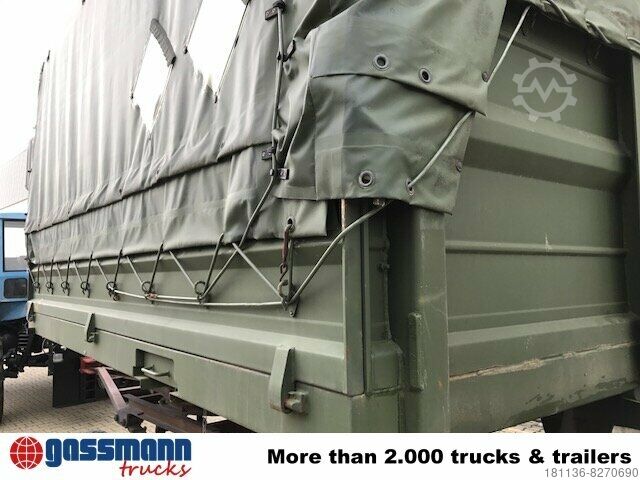 Ciężarówka z płaską platformą Doll Pritschenaufbau