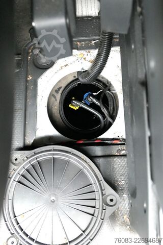 Hög tak skåpbil Citroën Jumper L4H2 Maxi Klima Kamera Navi MOTORSCHADEN