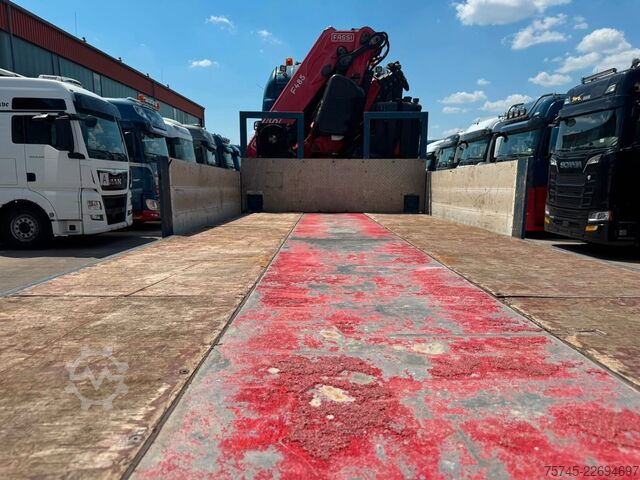 Camión de plataforma SCANIA R 490 * RETARDER * FASSI 14 M * LENK/LIFTACHSE *