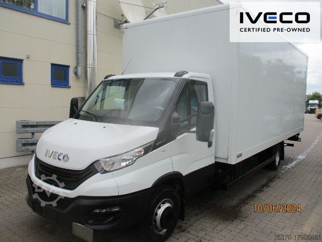 Vrachtwagen met bakwagen IVECO DAILY 70C18HA8/P