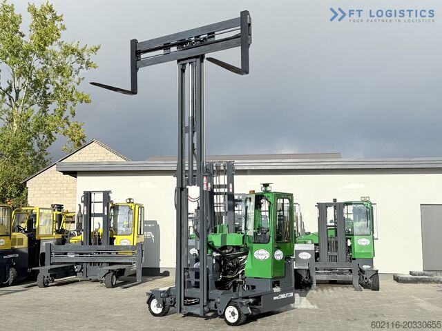 Čtyřsměrný vysokozdvižný vozík Combilift C3000 DIESEL DUPLEX WIDE-POSITIONER