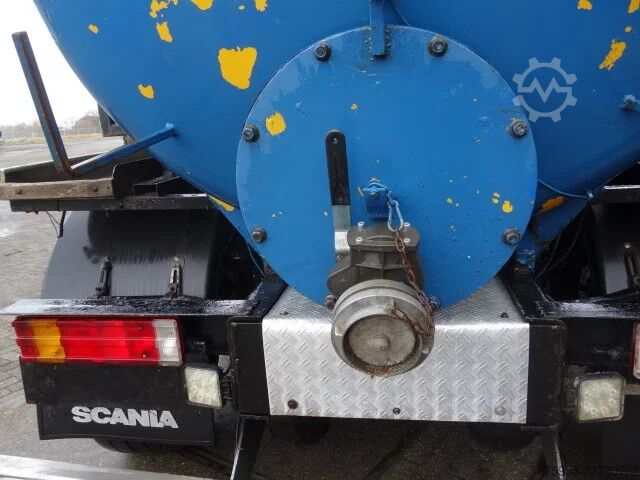 Veicolo di aspirazione Scania P114-340 18000LITER VACUUM TOILET TRUCK,MANUAL ...