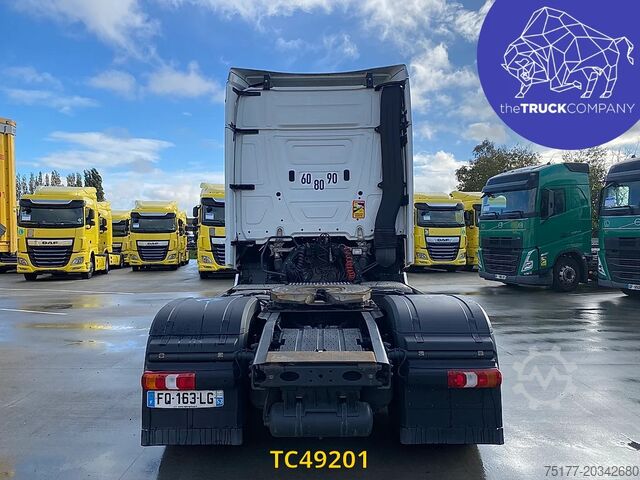 Estándar-SZM Mercedes-Benz Actros 1845