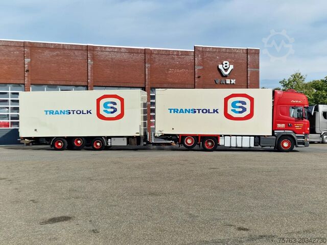 Transporte refrigerado/congelado Scania R580 Topline 6x2*4 Frigo + Burg trailer - Retar...