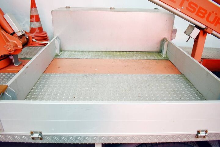 Vrachtwagenhoogwerker Multitel 160ALU