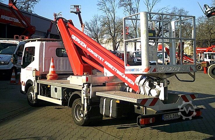 Plate-forme élévatrice sur camion Multitel MT162EX