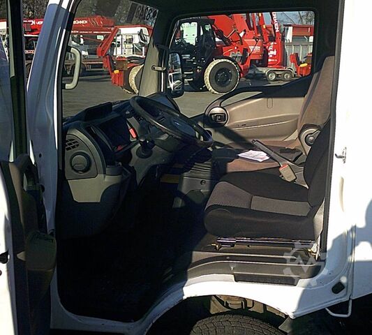 Plate-forme élévatrice sur camion Multitel MT162EX