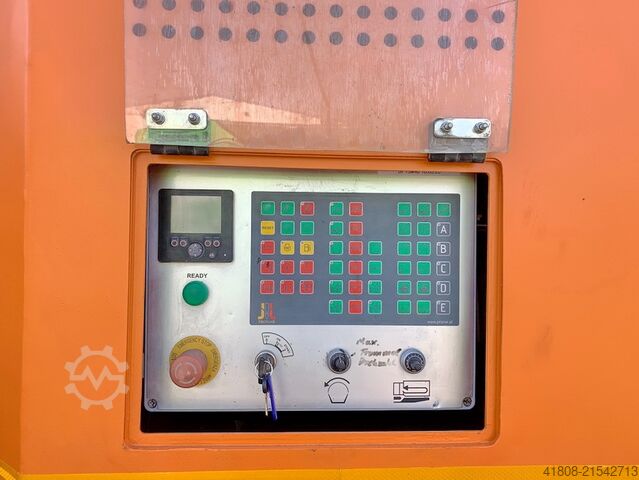 Mobilní bubnový třídicí systém PRONAR MPB 20.55