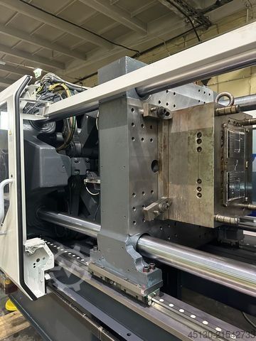 Máquina de moldagem por injeção Sumitomo Demag Systec 350/720-2300
