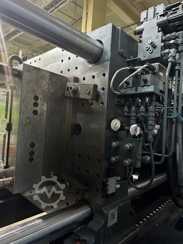 Máquina de moldagem por injeção Sumitomo Demag Systec 350/720-2300