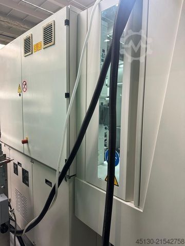 Máquina de moldagem por injeção Krauss Maffei KM 130-750 CX