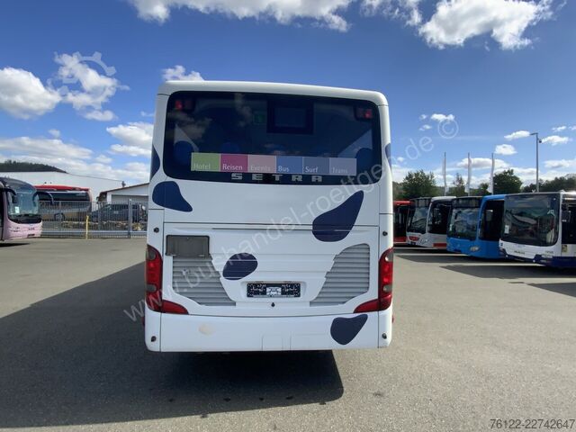 Intercitybusz Setra S 415 UL