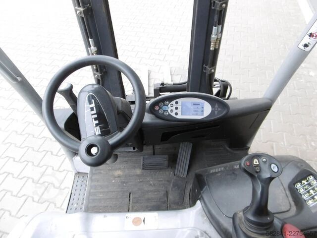 Carrello elevatore elettrico a 3 ruote STILL RX 20-20