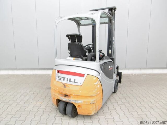 Carrello elevatore elettrico a 3 ruote STILL RX 20-20