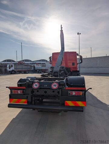 Chassi Iveco 180E28