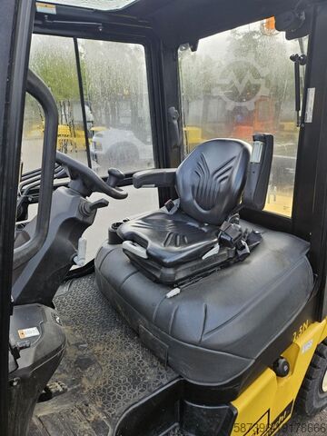 Diesel Forklift Yale GDP25N6