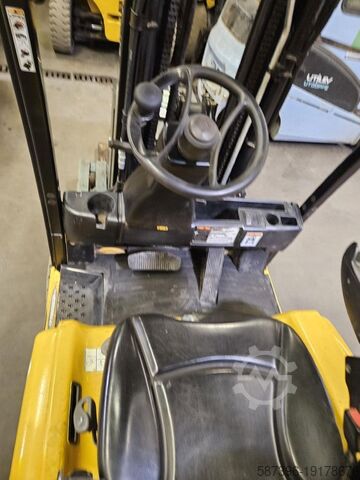 Elektrikli 4 tekerlekli forklift Yale ERP20VF LWB