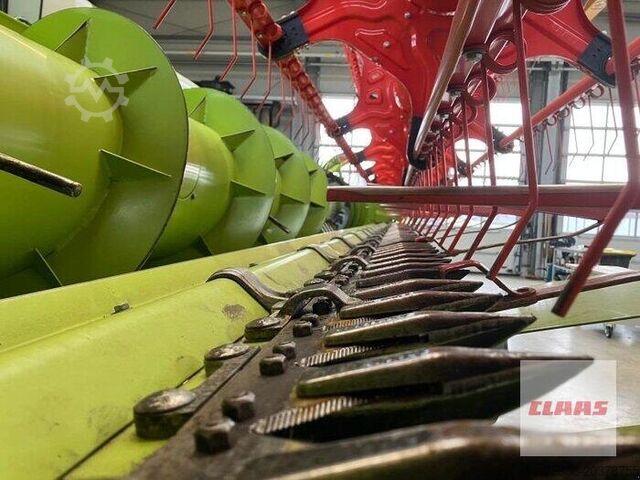 Maaidorser Claas TRION 750 MONTANA CLAAS MÄHDRE