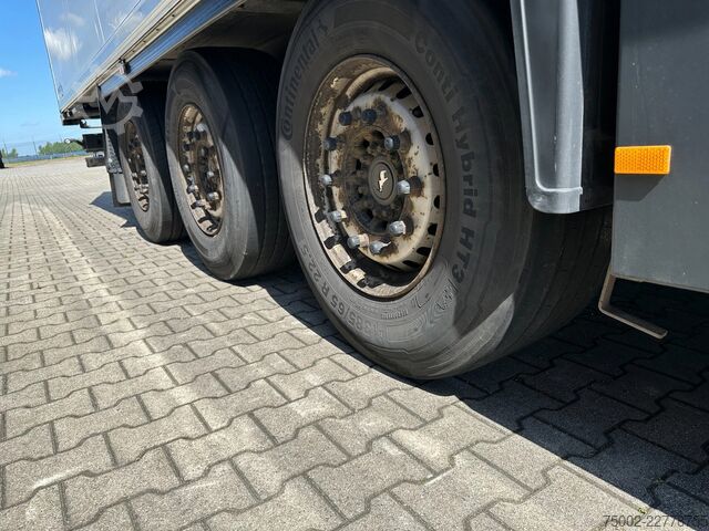 Trasporto refrigerato/congelato Schmitz Cargobull SKO 24/L CARRIER VECTOR 1550 D/E  / DISCBRAKES ...