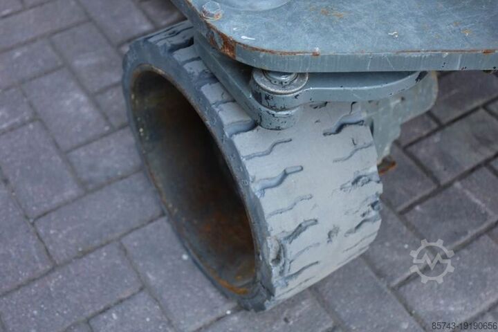 Schaarlift Holland Lift Ecostar HL-9714 Electric, 12m Working Height, 325k