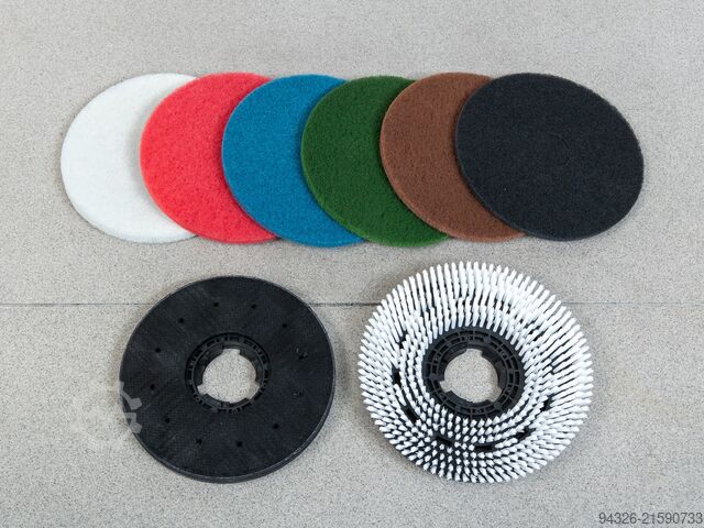 NUMATIC NRP 1515 /S kefe + padtartó Numatic NPR 1515 /S 150RPM Brush Padholder Pads